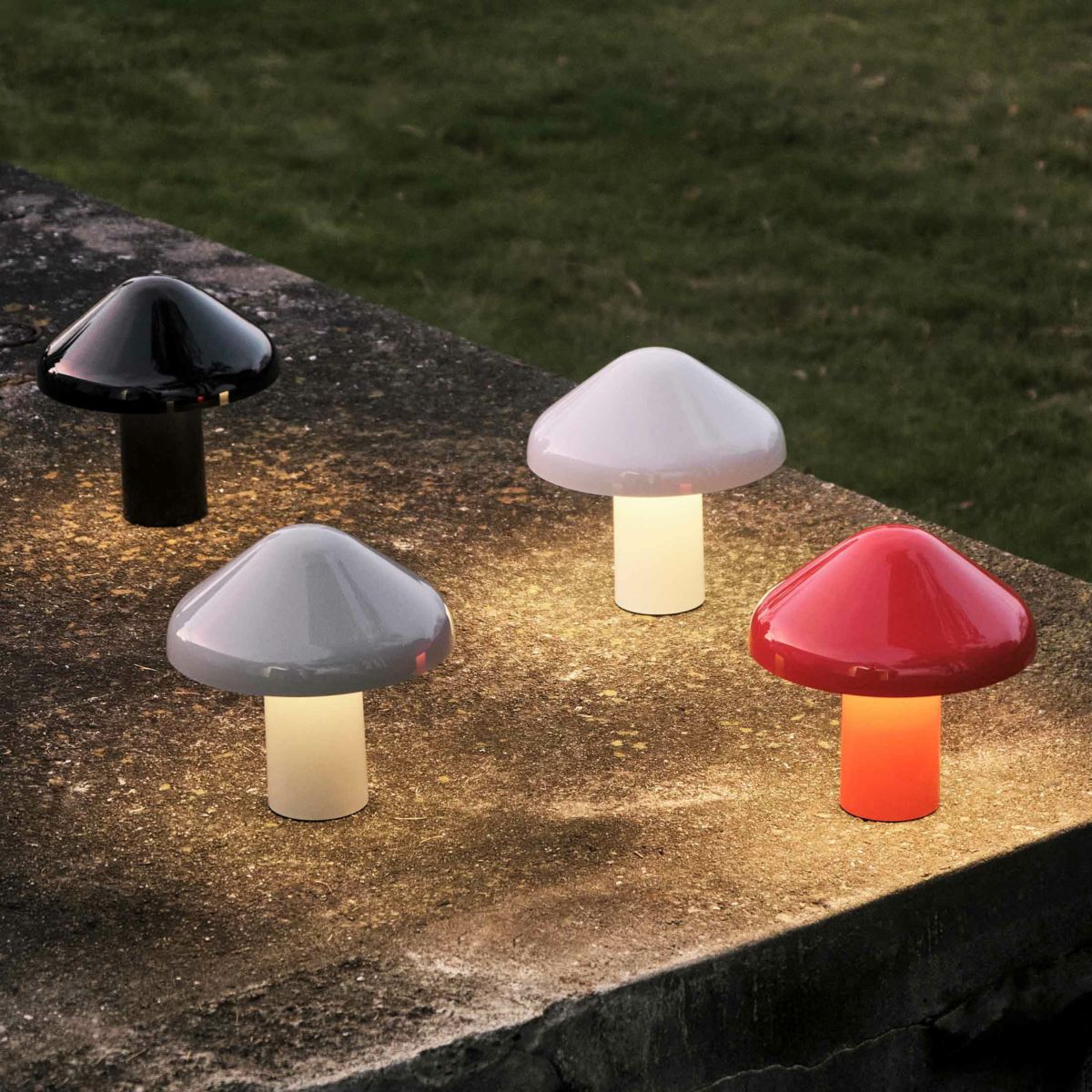 HAY（ヘイ） / PAO PORTABLE（パオ ポータブル） / 全3色 / テーブルランプ