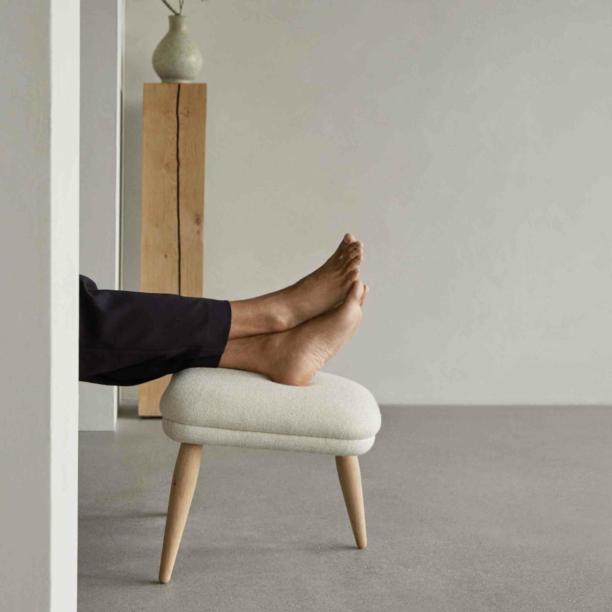 Audo Copenhagen（オドー・コペンハーゲン） / ODA OTTOMAN（オダ オットマン） / Natural Oak / Hallingdal 65 200