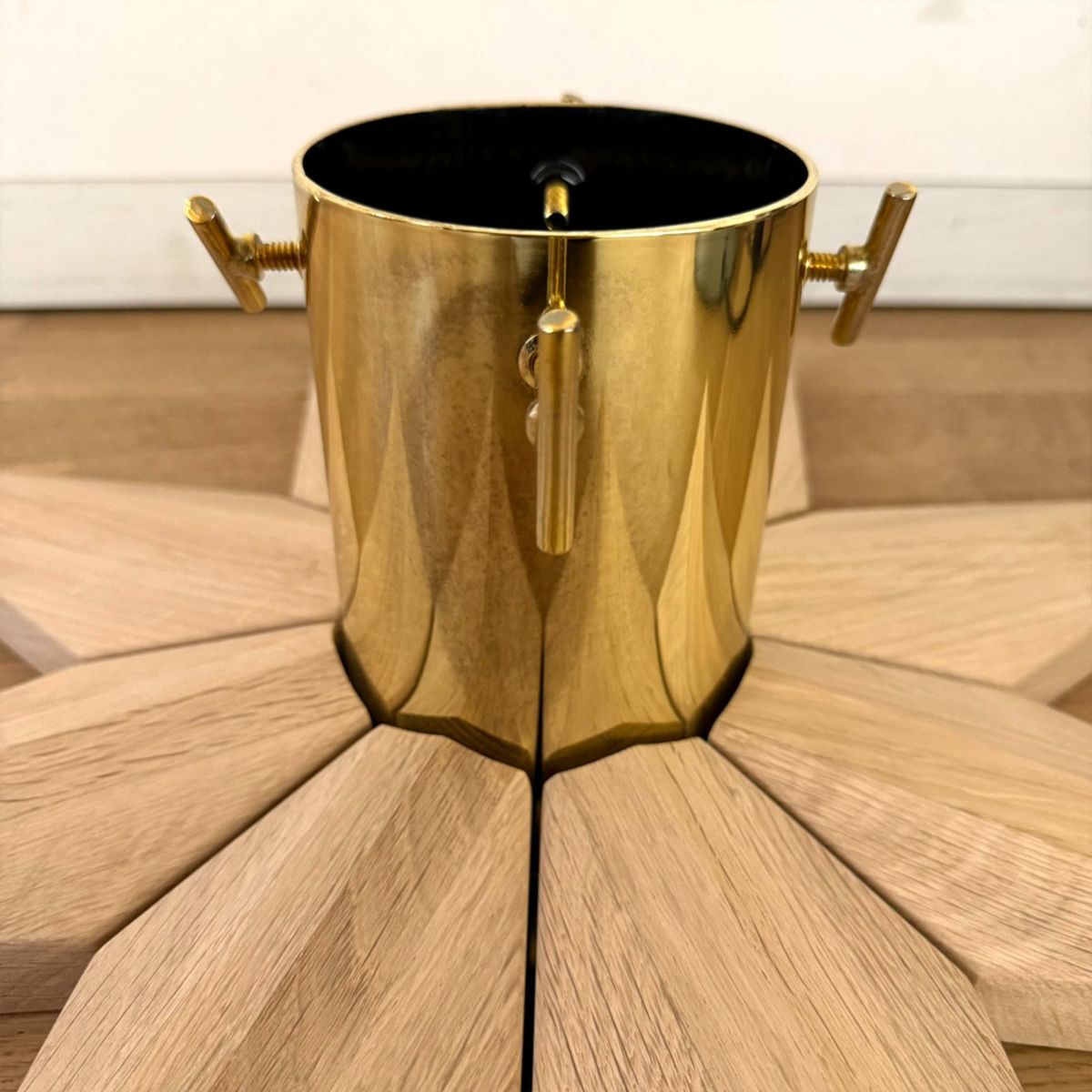 【ポイント20倍】【アウトレット】FRITZ HANSEN（フリッツ・ハンセン） / SKAGERAK（スカゲラック） / Stella Christmas Tree Base（ステラ クリスマスツリー ベース） / ウッドベース