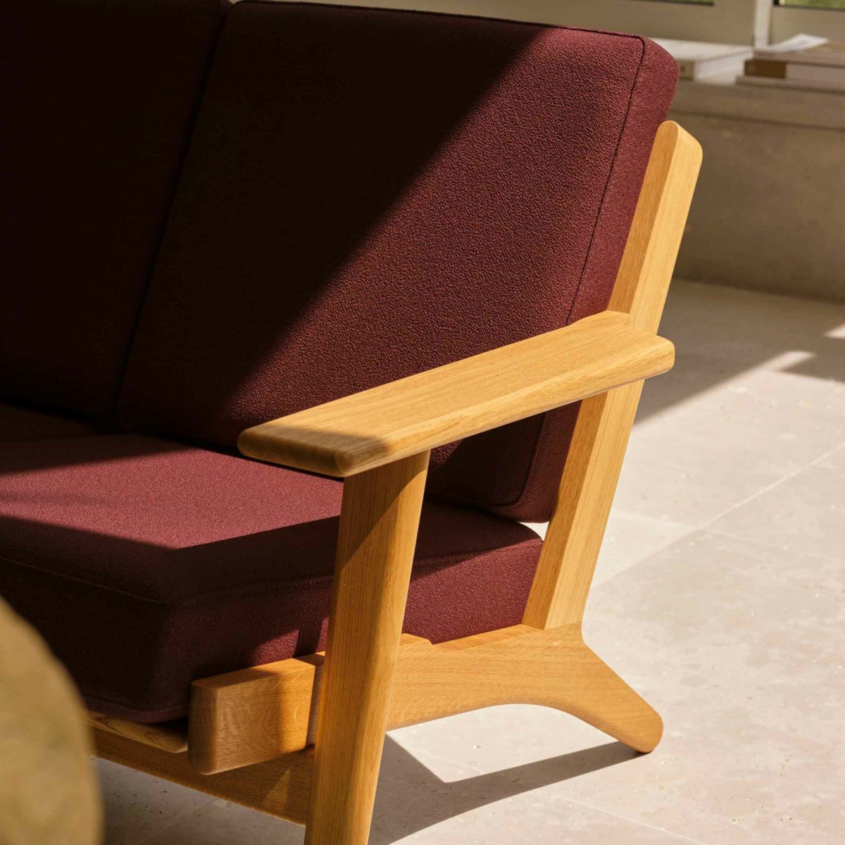 CARL HANSEN & SON（カール・ハンセン＆サン） / CH292 ソファ / オーク材・オイル仕上げ / VIDAR 0693 / CH290 SERIES / 2人掛け