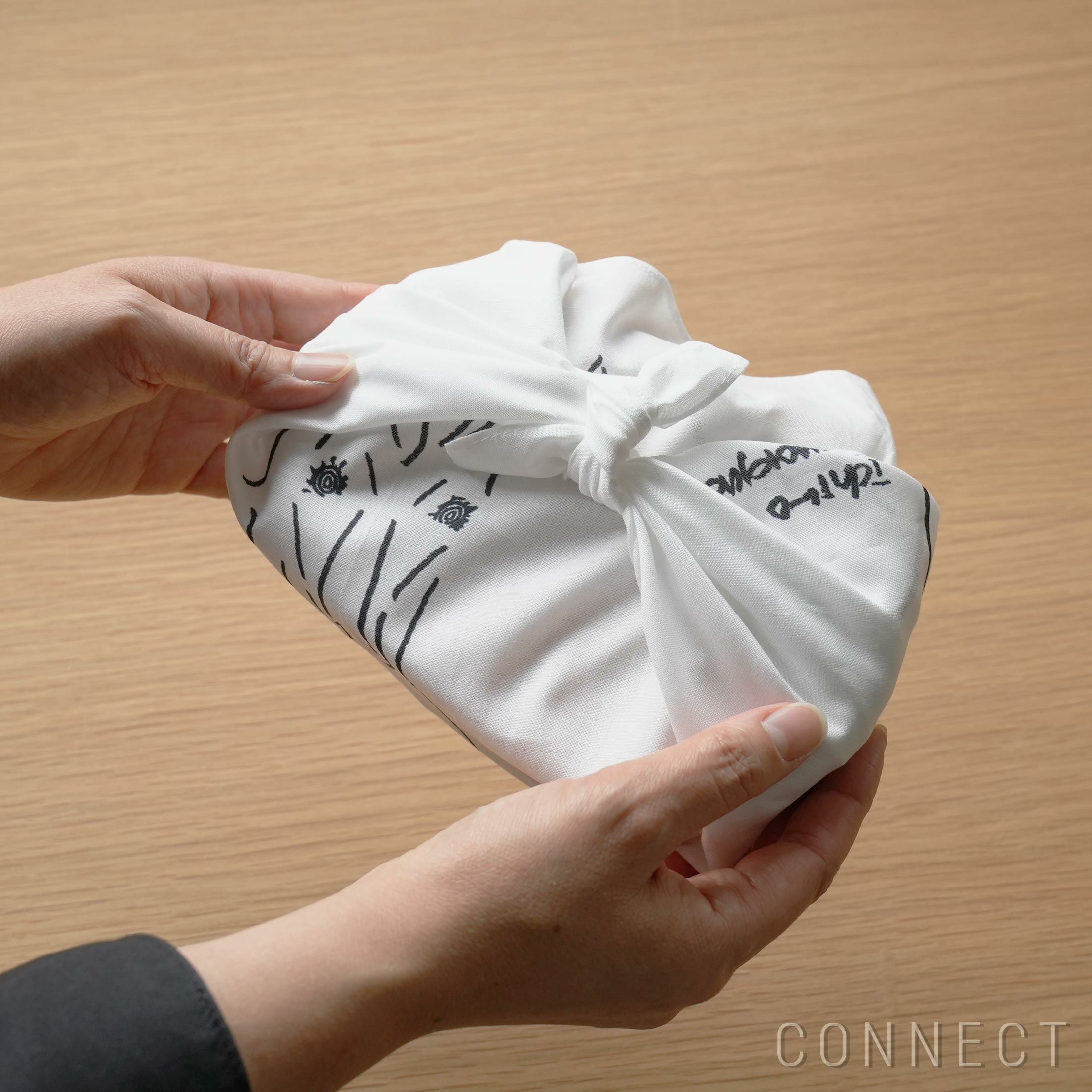 【数量限定】山口一郎描きおろし / 午（うま）ハンカチ《メール便のみ送料無料》