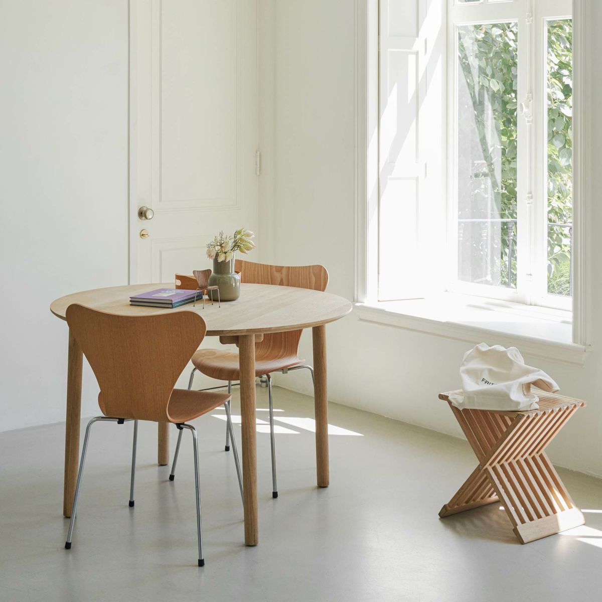 FRITZ HANSEN（フリッツ・ハンセン） / SKAGERAK（スカゲラック） / Fionia Stool（フィオニア スツール） / オーク材