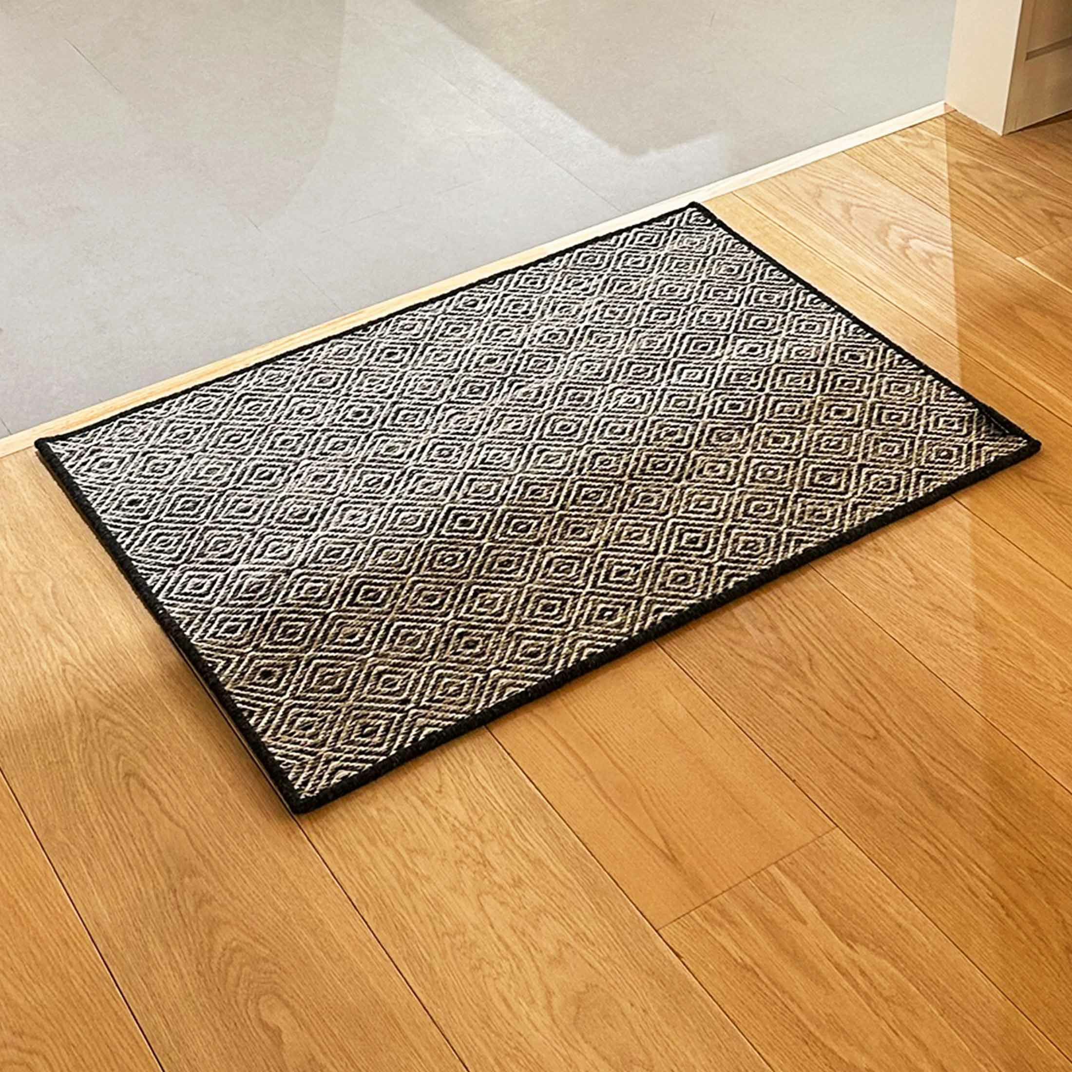 KASTHALL（カスタール） / GOOSE EYE ICON（グース アイ アイコン） / Soho 580（60×90cm） / ラグ'《滑り止めプレゼント》