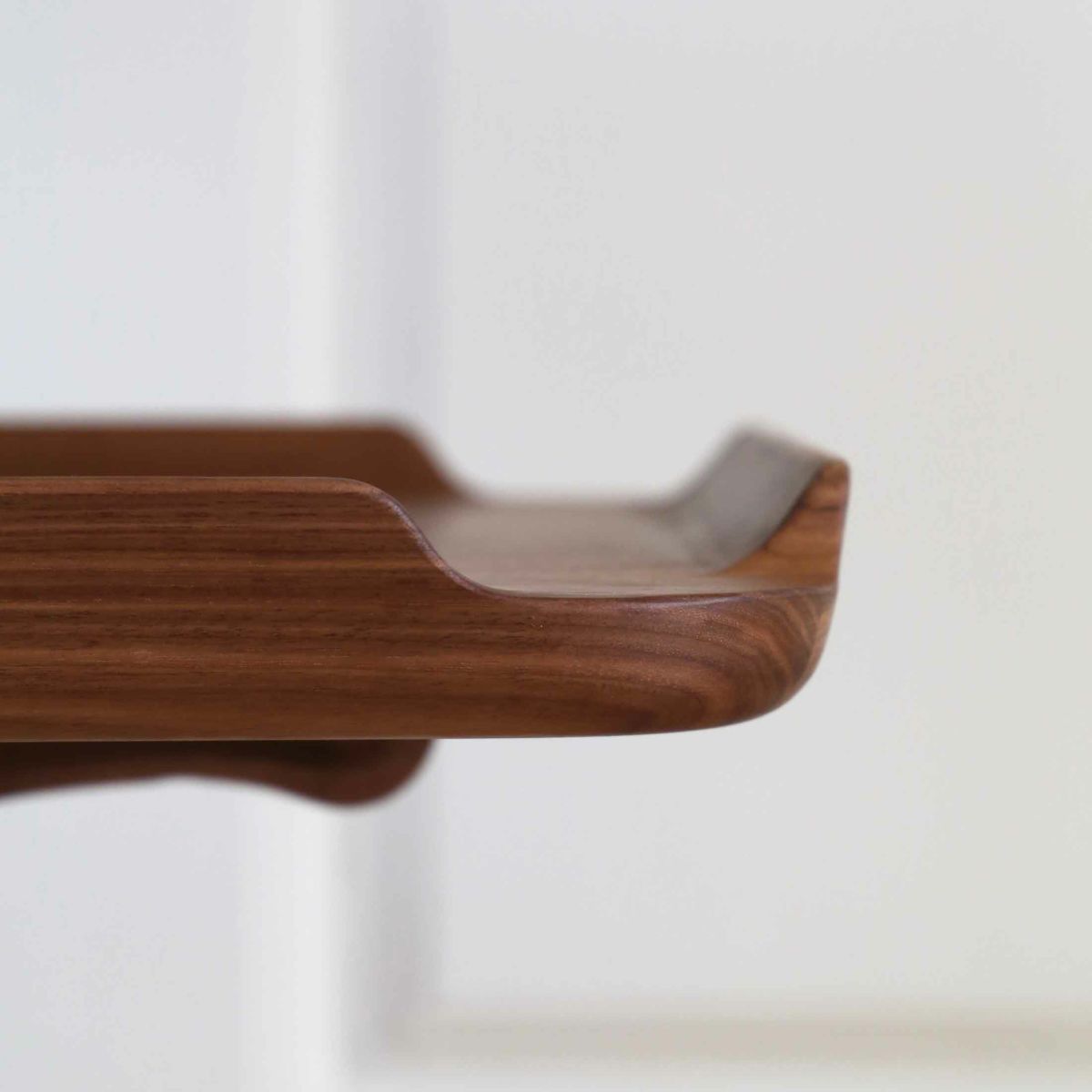 HOUSE OF FINN JUHL（ハウス・オブ・フィンユール） / COCKTAIL BENCH（カクテルベンチ） / ウォルナット材・オイル仕上げ / ベンチ