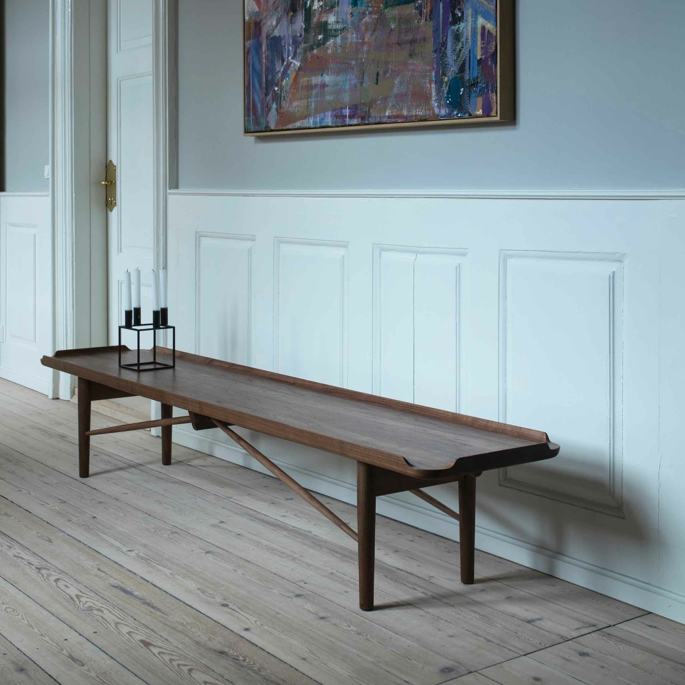 HOUSE OF FINN JUHL（ハウス・オブ・フィンユール） / COCKTAIL BENCH（カクテルベンチ） / ウォルナット材・オイル仕上げ / ベンチ