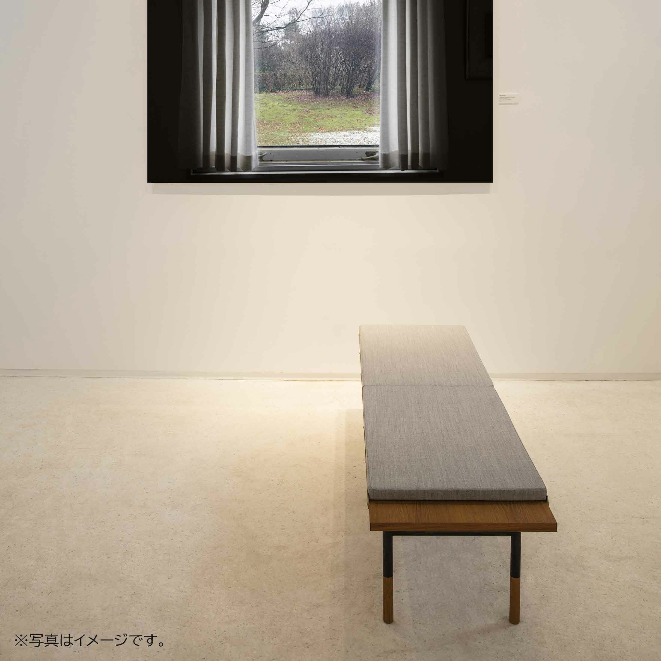 HOUSE OF FINN JUHL（ハウス・オブ・フィンユール） / TABLE BENCH（テーブルベンチ） / ウォルナット材・オイル仕上げ / SAHCO（サコ）Nalia 970