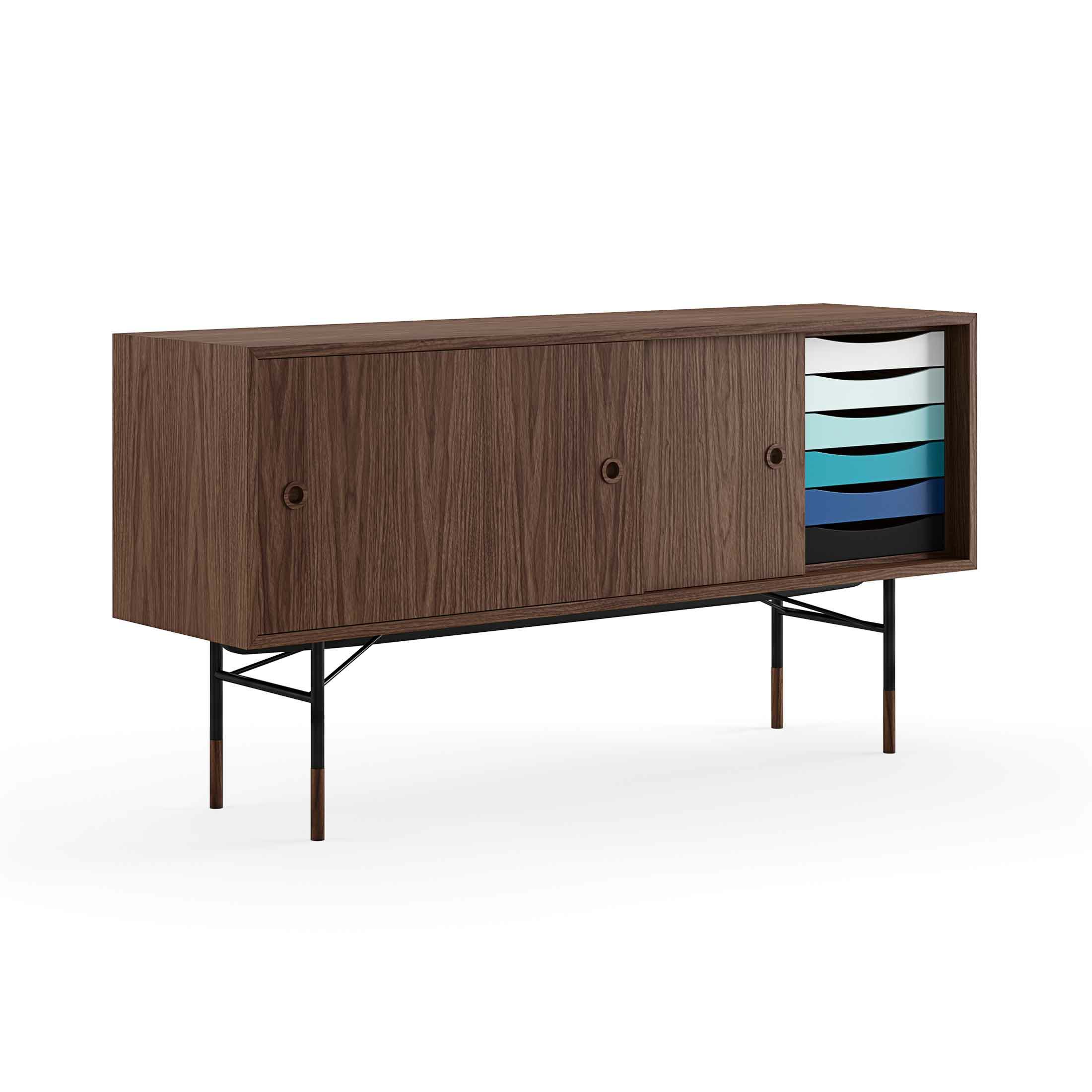 HOUSE OF FINN JUHL（ハウス・オブ・フィンユール） / SIDEBOARD W/ TRAY UNIT（サイドボード） / ウォルナット材・オイル仕上げ / 脚：ブラック / トレイユニット付き（COLD）