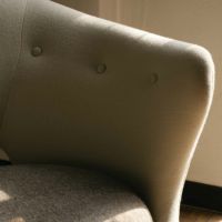 HOUSE OF FINN JUHL（ハウス・オブ・フィンユール） / WILLADSEN SOFA（ウィラドセンソファ） / ウォルナット材・オイル仕上げ / Hallingdal 100・270（ハリンダル）