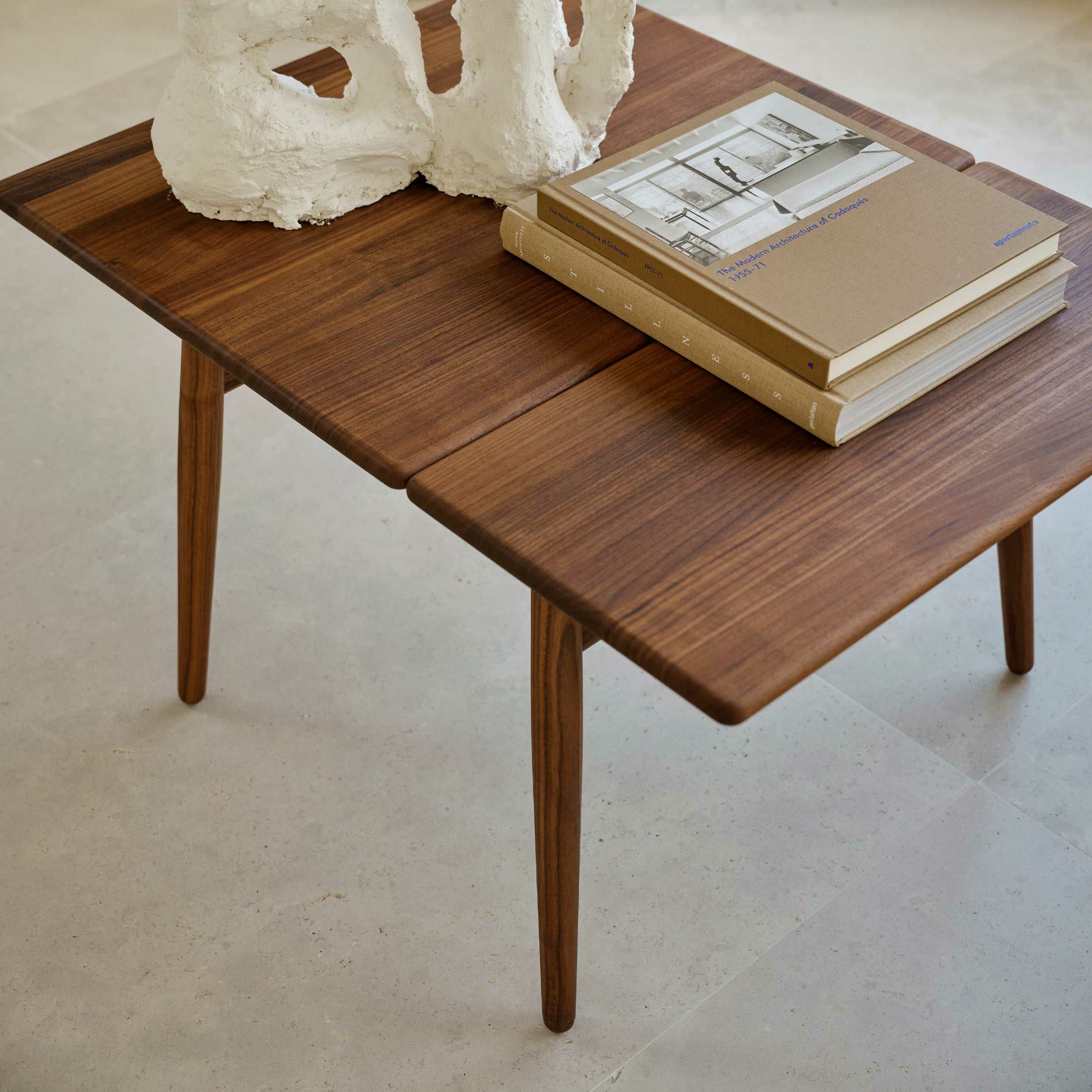 CARL HANSEN & SON（カール・ハンセン＆サン） / ND55 コーヒーテーブル / ウォルナット材・オイル仕上げ / 折りたたみ式天板