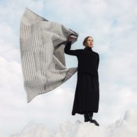  LAPUAN KANKURIT（ラプアン カンクリ） / AURORA（オーロラ） / ウールシングルブランケット / 130x180cm