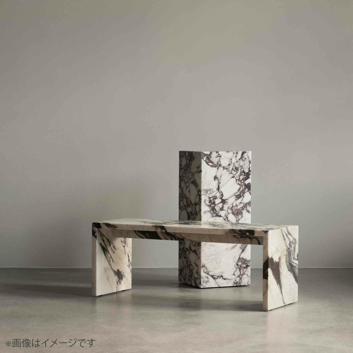 Audo Copenhagen（オドー・コペンハーゲン） / PLINTH BRIDGE（プリンス ブリッジ） / 大理石 / 全5色 / テーブル