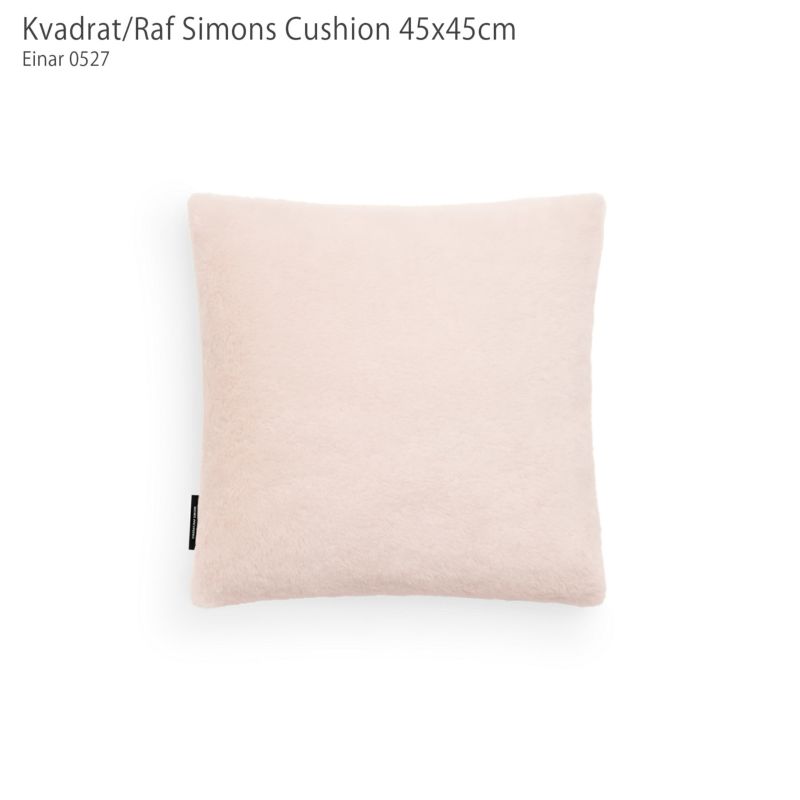Kvadrat/Raf Simons（クヴァドラ/ラフ・シモンズ） / クッション45×45cm / Einar（エイナー） / アクセサリー