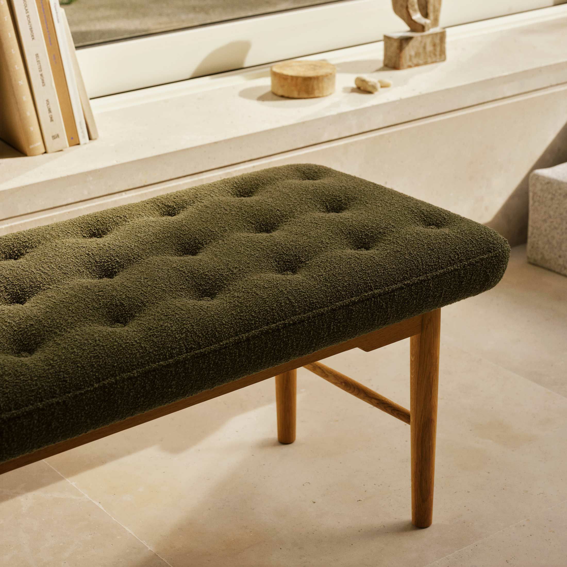 CARL HANSEN & SON（カール・ハンセン＆サン） / VLA75S FOYER SERIES（ホイエ ベンチ） / オーク材・オイル仕上げ / Tiree 9667