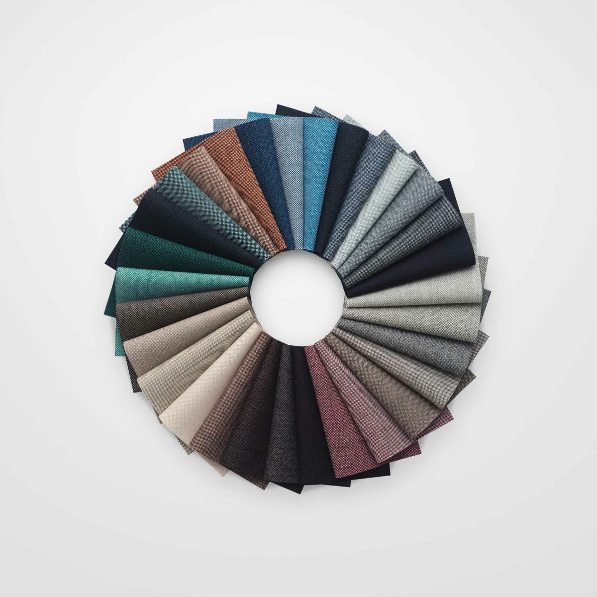 Kvadrat（クヴァドラ） / Technicolor（テクニカラー） / 1070 / ファブリック