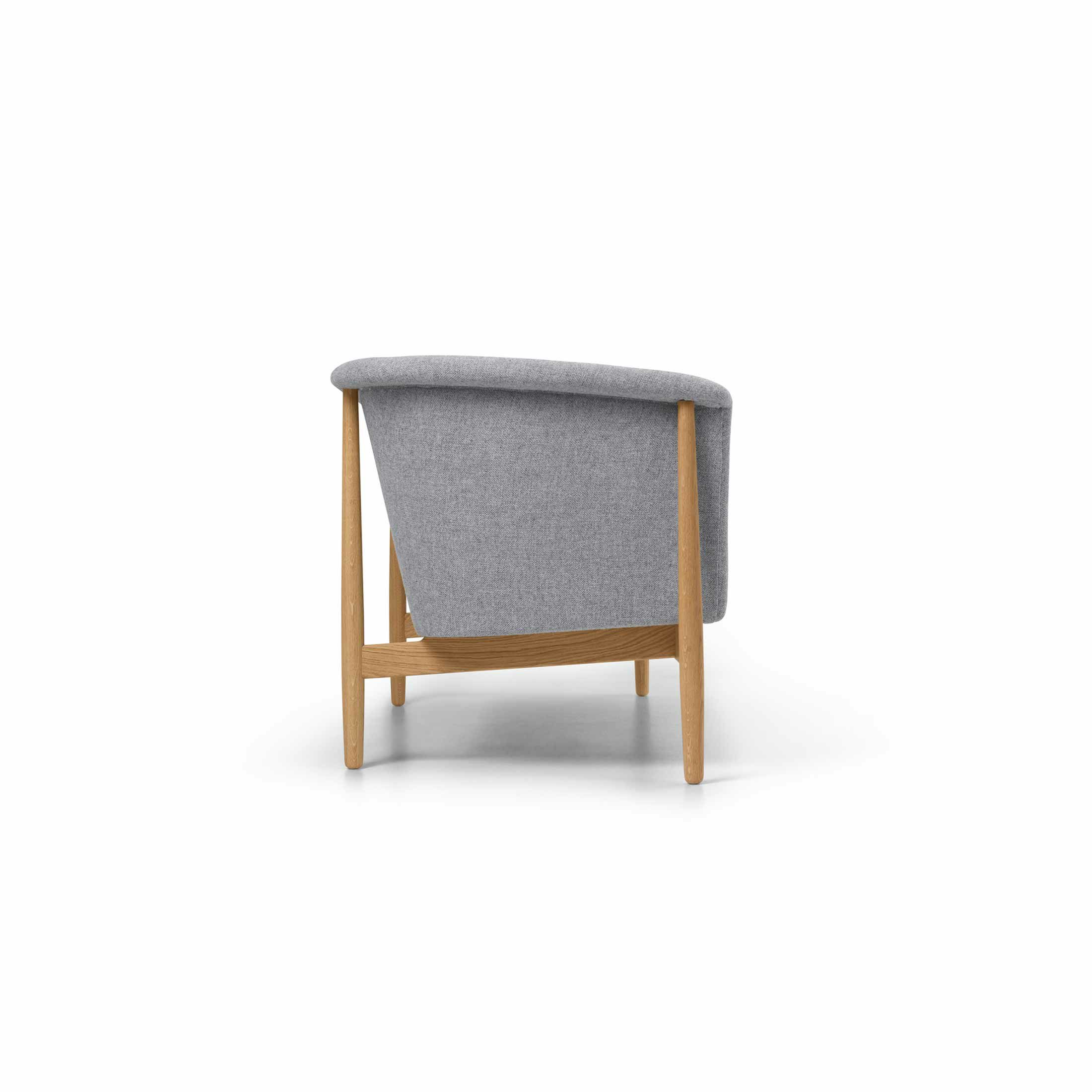 CARL HANSEN & SON（カール・ハンセン＆サン） / ND52-3 VITA SOFA（ヴィタソファ） / オーク材・オイル仕上げ / Hallingdal 0130（ハリンダル） / ソファ