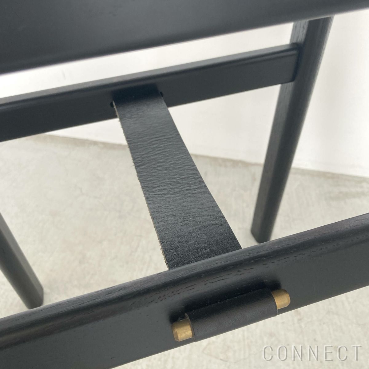 【アウトレット】FORM & REFINE（フォーム&リファイン） / Angle Stool（アングルスツール） / ブラックオーク / スツール / No.01