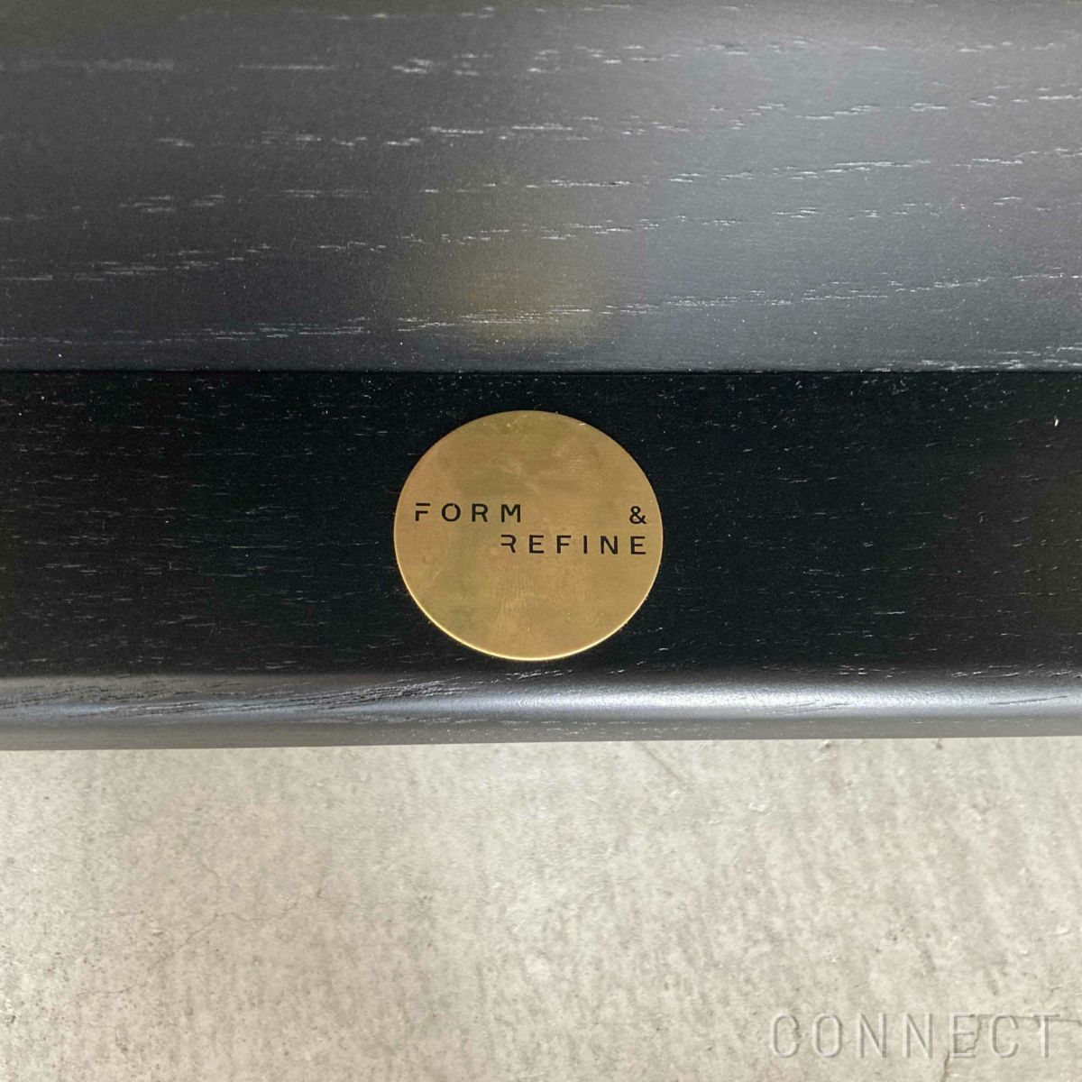 【アウトレット】FORM & REFINE（フォーム&リファイン） / Angle Stool（アングルスツール） / ブラックオーク / スツール / No.01