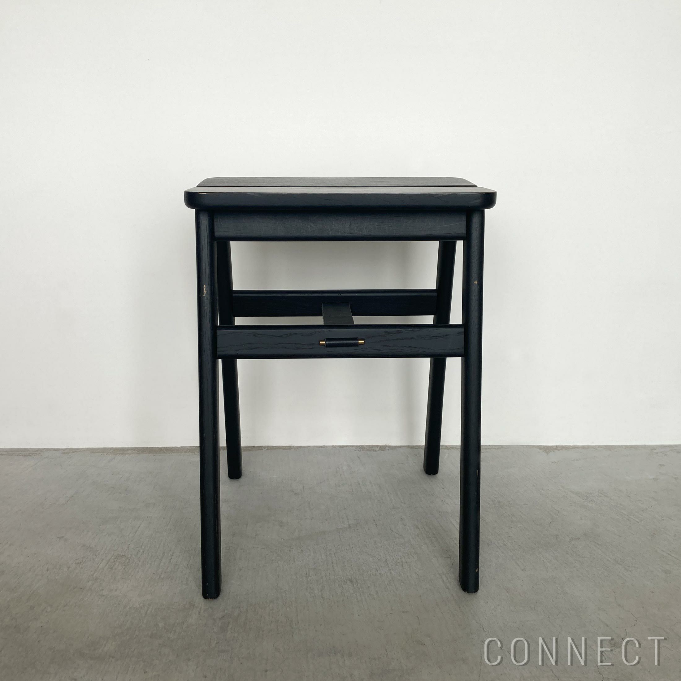 【アウトレット】FORM & REFINE（フォーム&リファイン） / Angle Stool（アングルスツール） / ブラックオーク / スツール / No.02